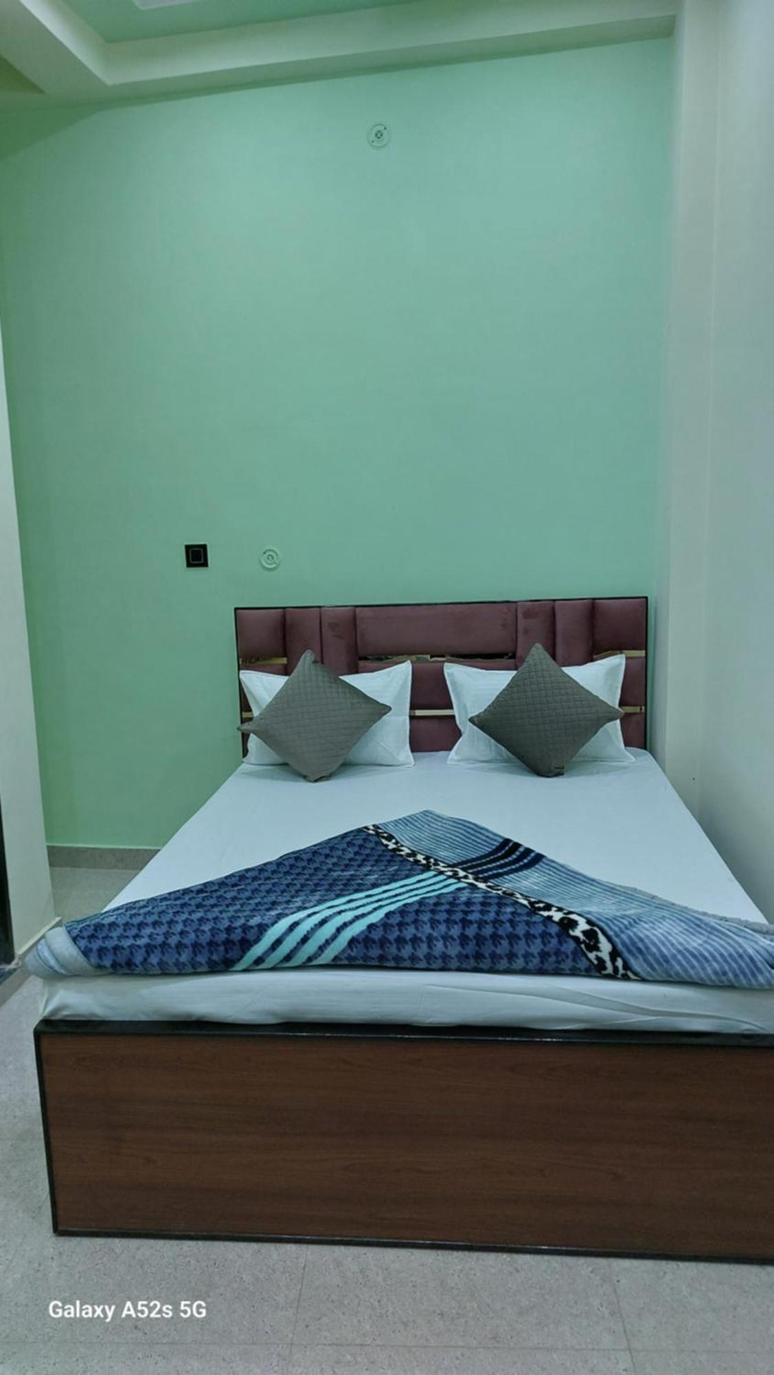 Narayani Paying Guest House Βαρανάσι Εξωτερικό φωτογραφία