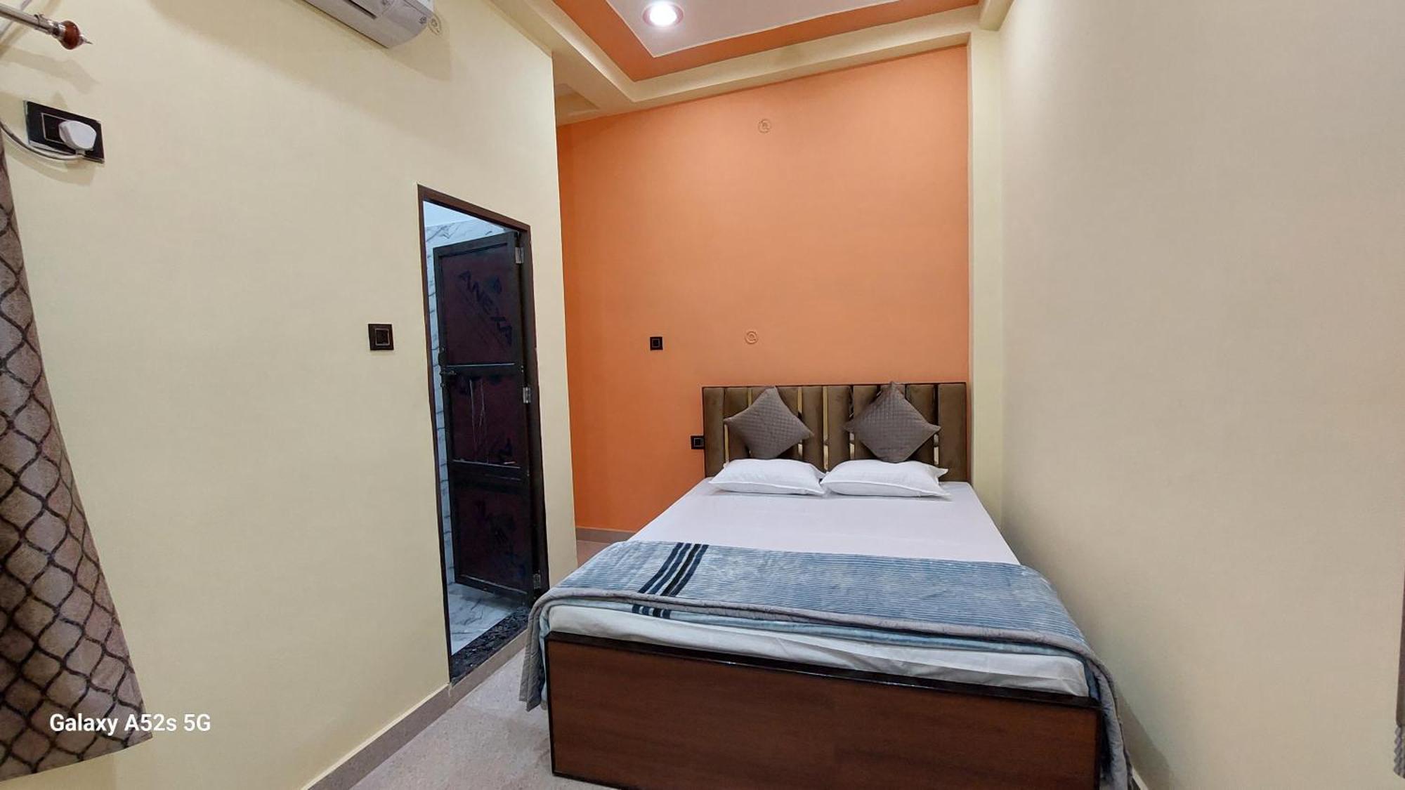 Narayani Paying Guest House Βαρανάσι Εξωτερικό φωτογραφία