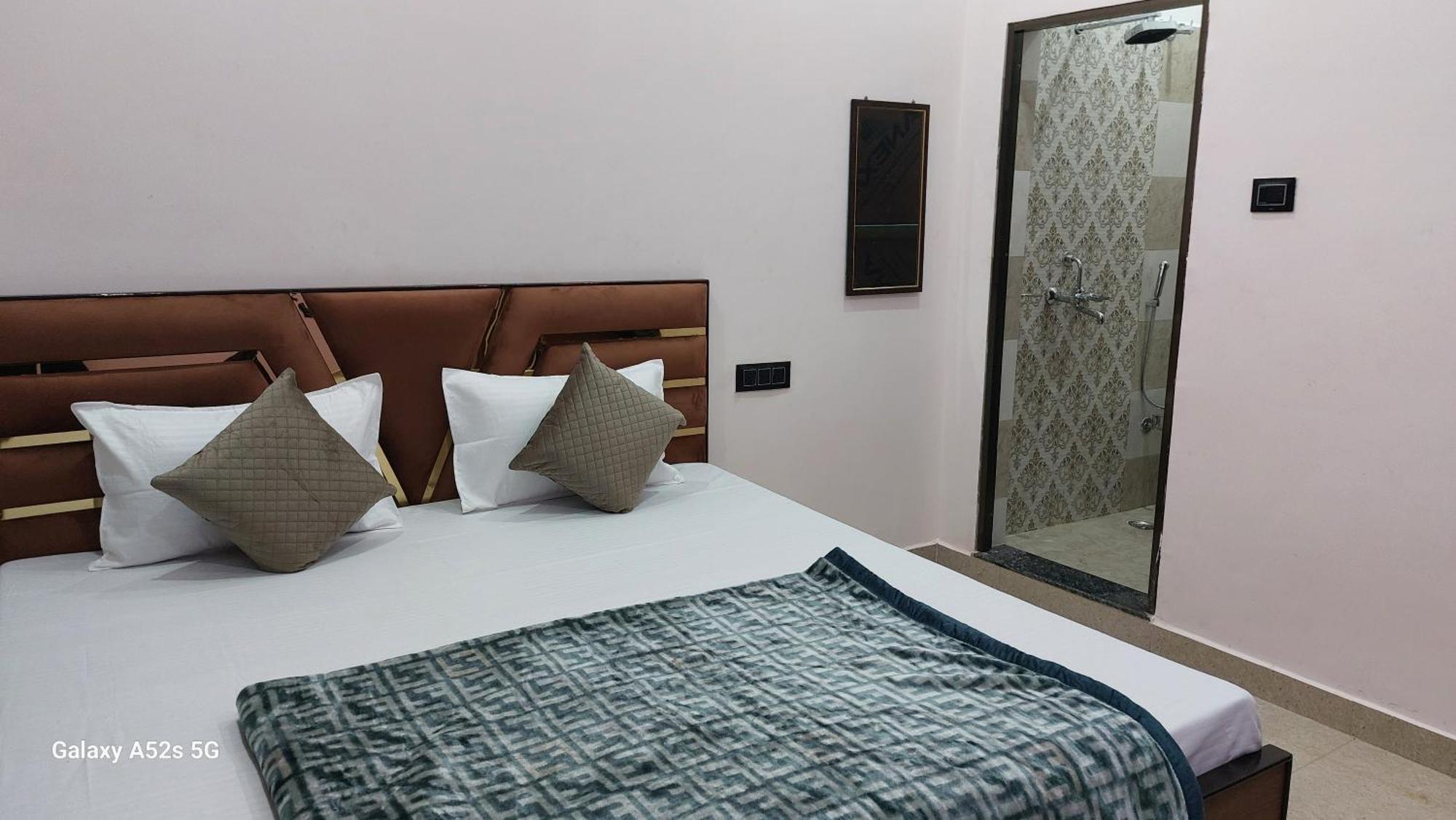 Narayani Paying Guest House Βαρανάσι Εξωτερικό φωτογραφία